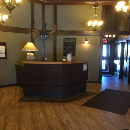 Logan Lake Lodge Bagian luar foto